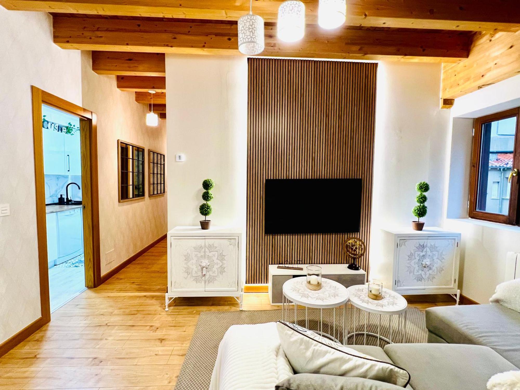 El Capricho De Claudia_ Apartamentos Burgos Catedral Екстер'єр фото