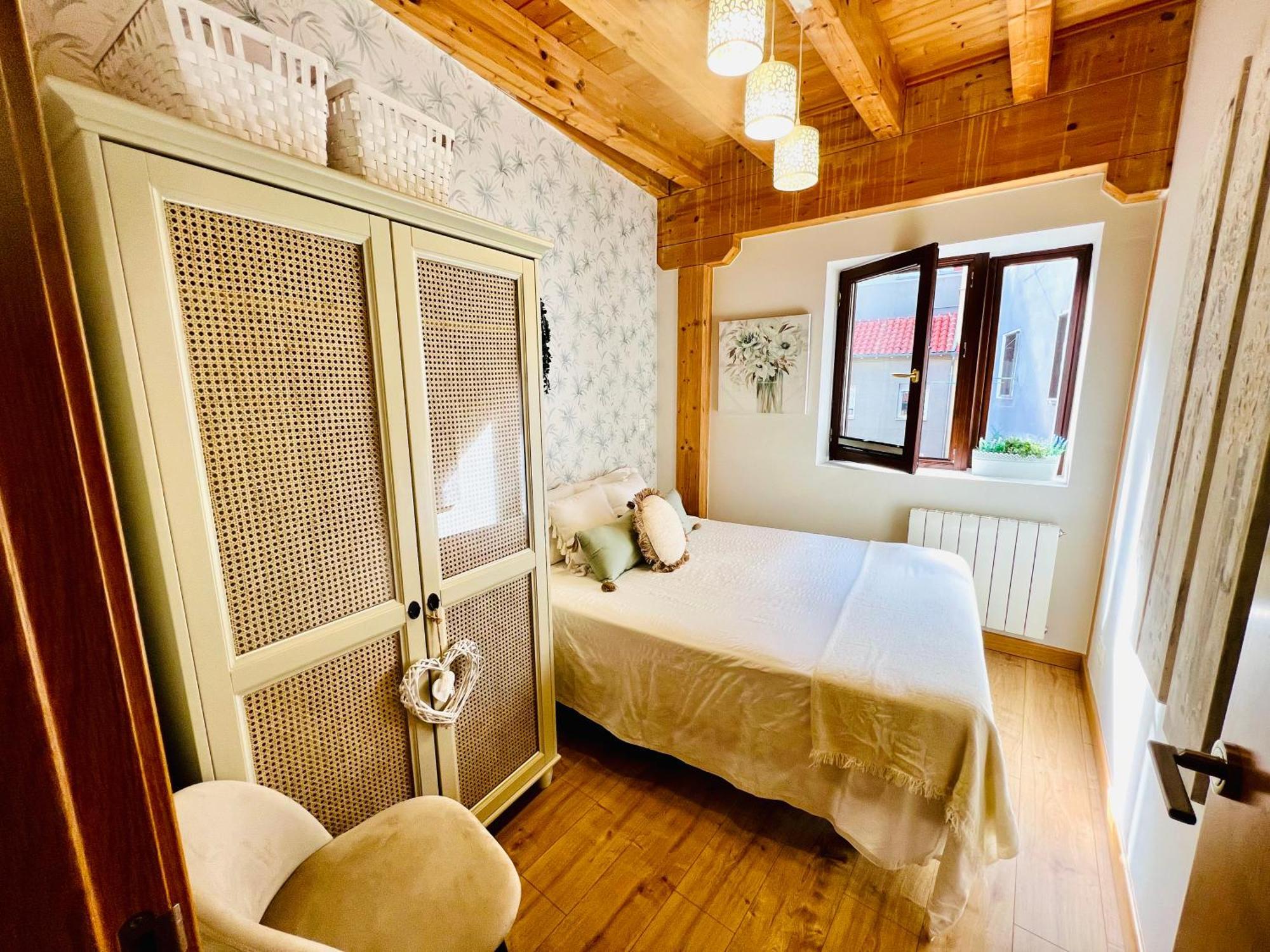 El Capricho De Claudia_ Apartamentos Burgos Catedral Екстер'єр фото